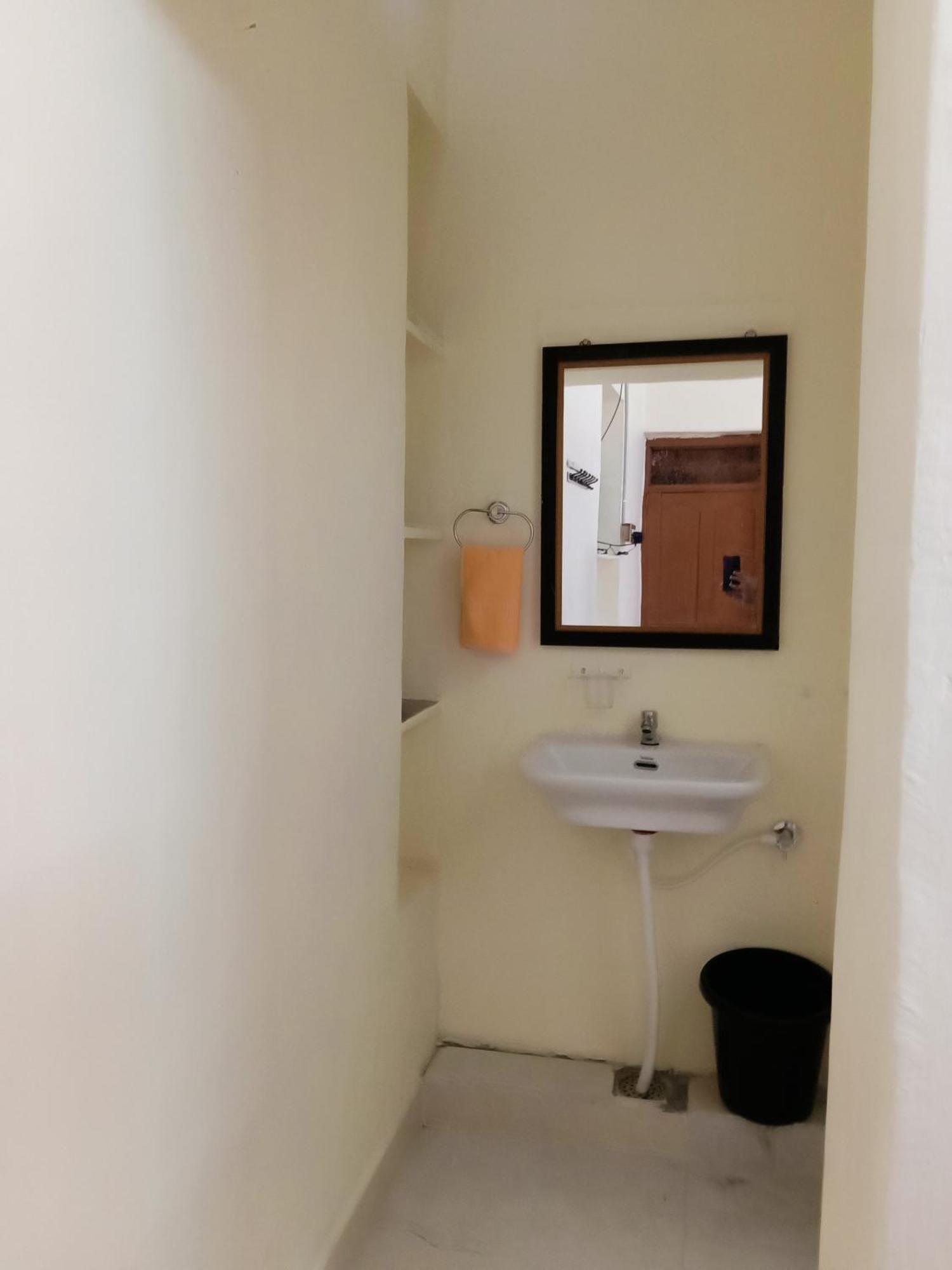 Mahesh Guest House Хампі Екстер'єр фото